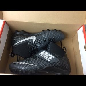 New with box Nike cleats sz 12